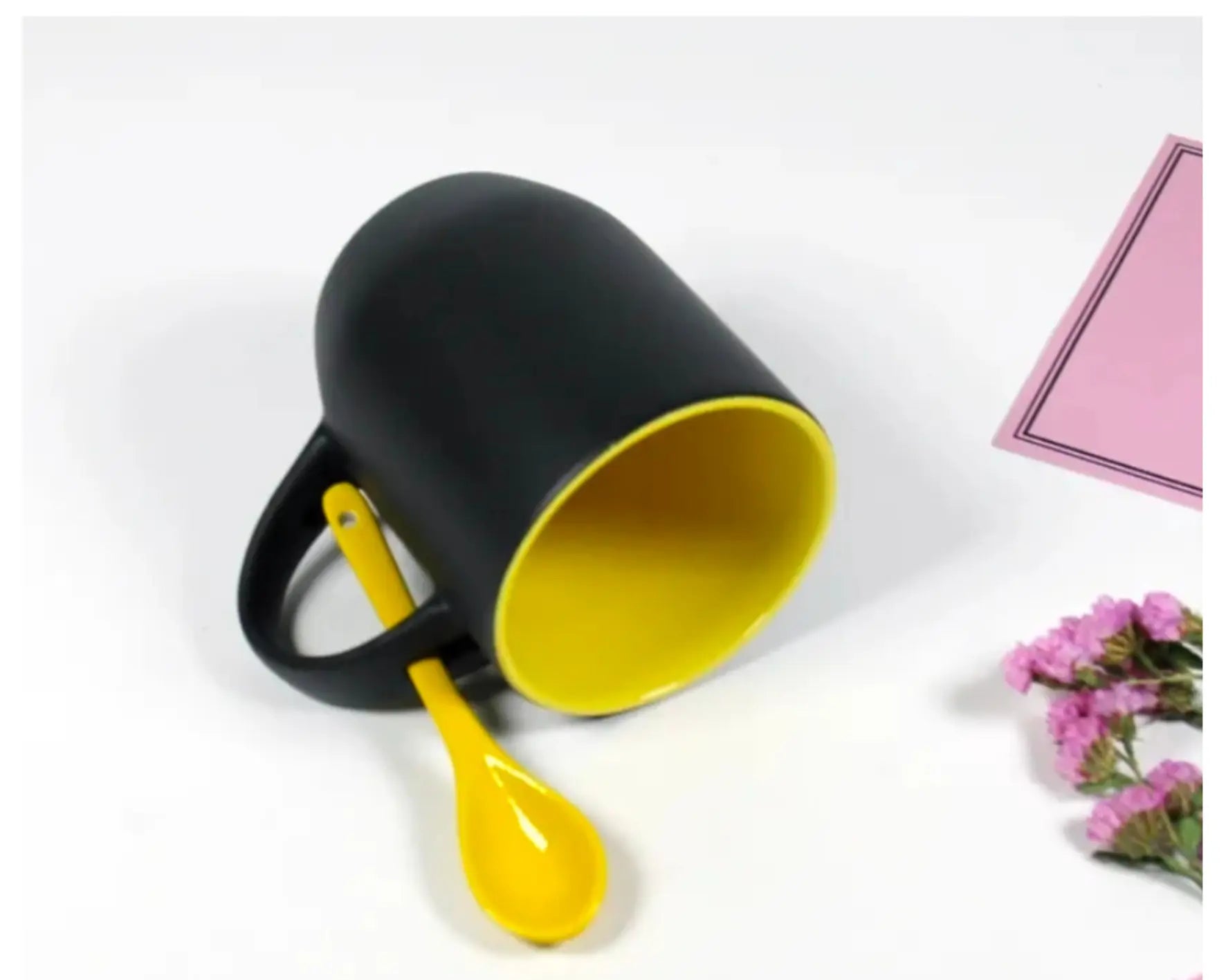 TASSES 11OZ AVEC CUILLIERS Nairastore